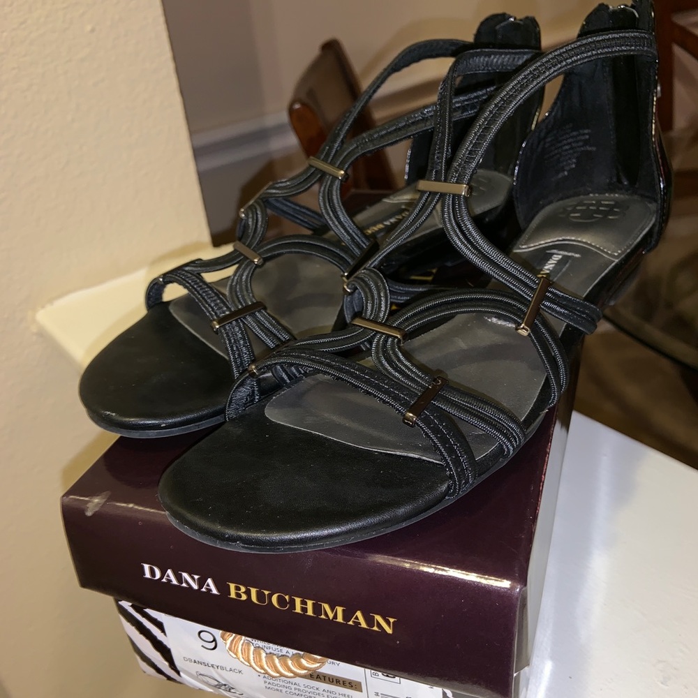 Dana Buchman Black Sandals Like NEW